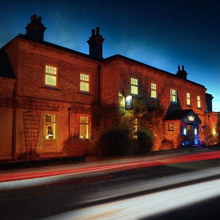 The Walnut Tree Inn Blisworth Dış mekan fotoğraf