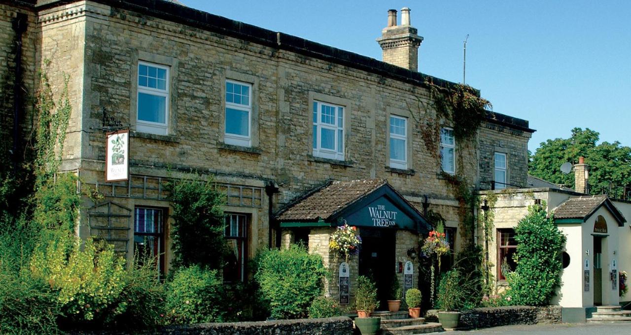 The Walnut Tree Inn Blisworth Dış mekan fotoğraf